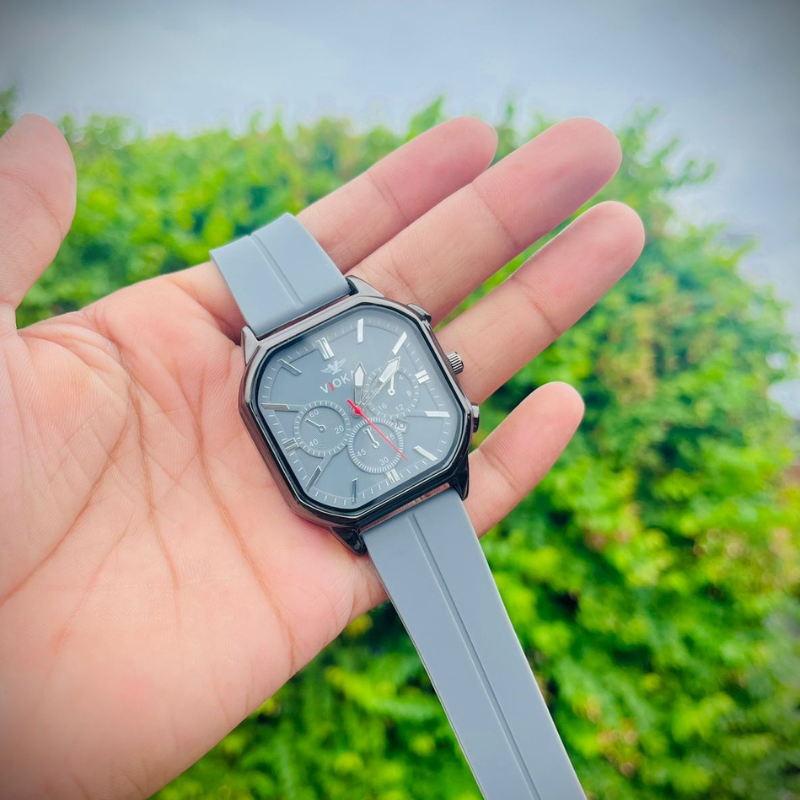 VOKAI Square Chronograph with Grey Strap